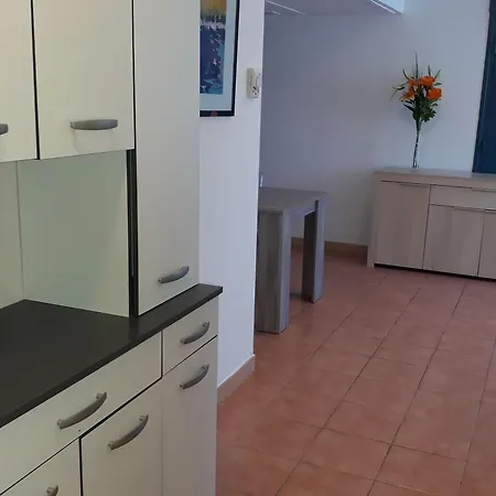 Kosy - La Salamandre Apartahotel Aviñón